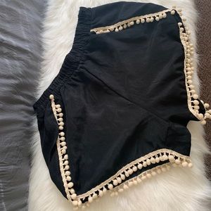 Lose fitting black shorts